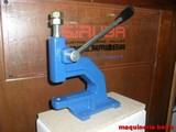 MAQUINA P/ BROCHES MANUAL